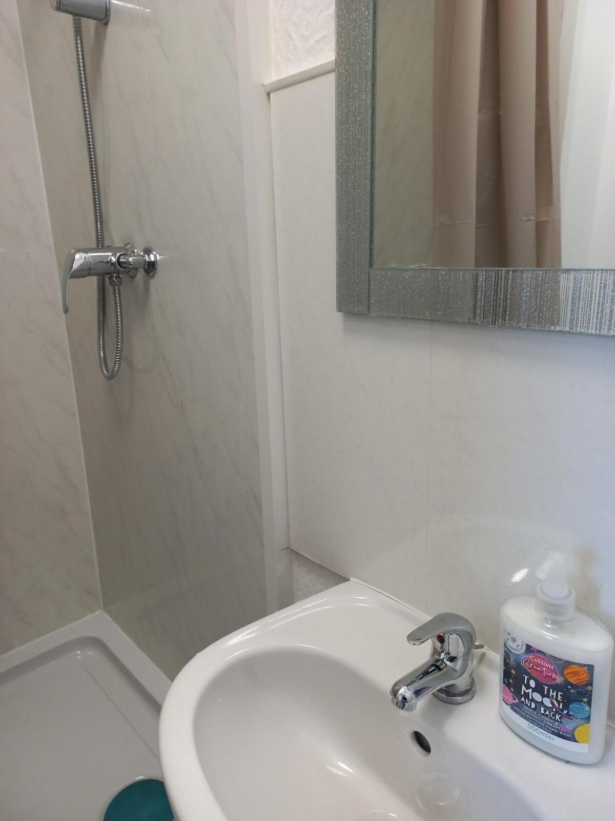 Seven Spots London Apartment Ngoại thất bức ảnh